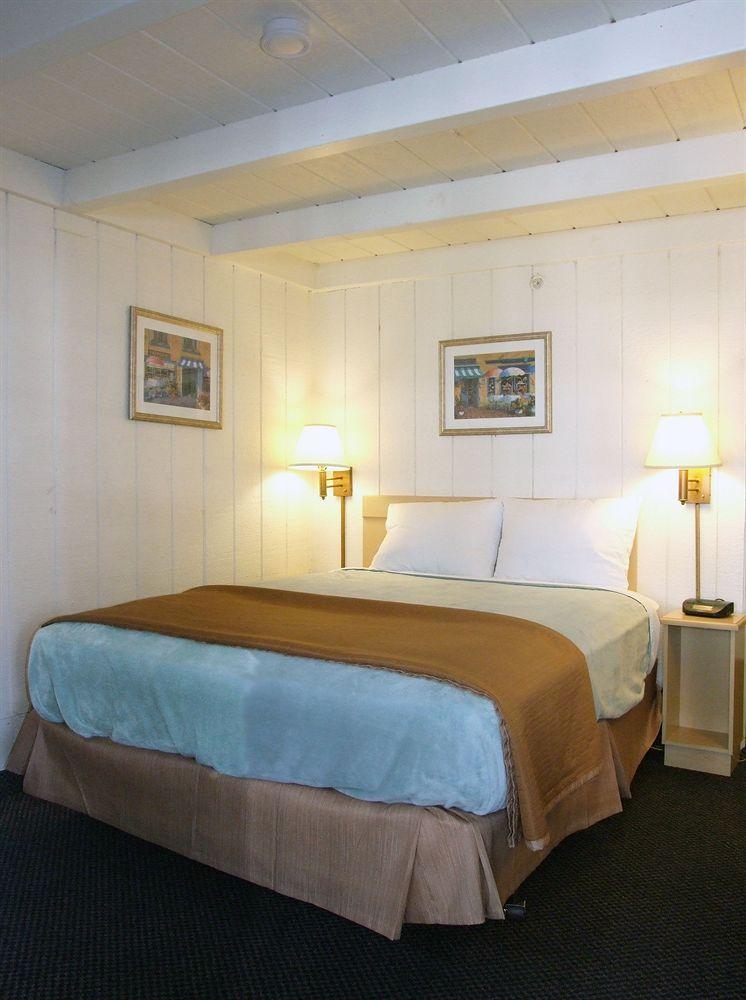 Travelodge By Wyndham Fairfield/Napa Valley Exterior photo